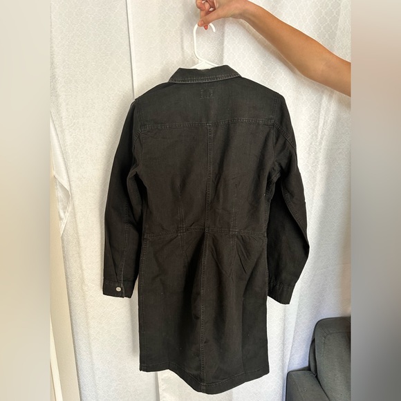 Black Levi’s dress - Picture 2 of 4